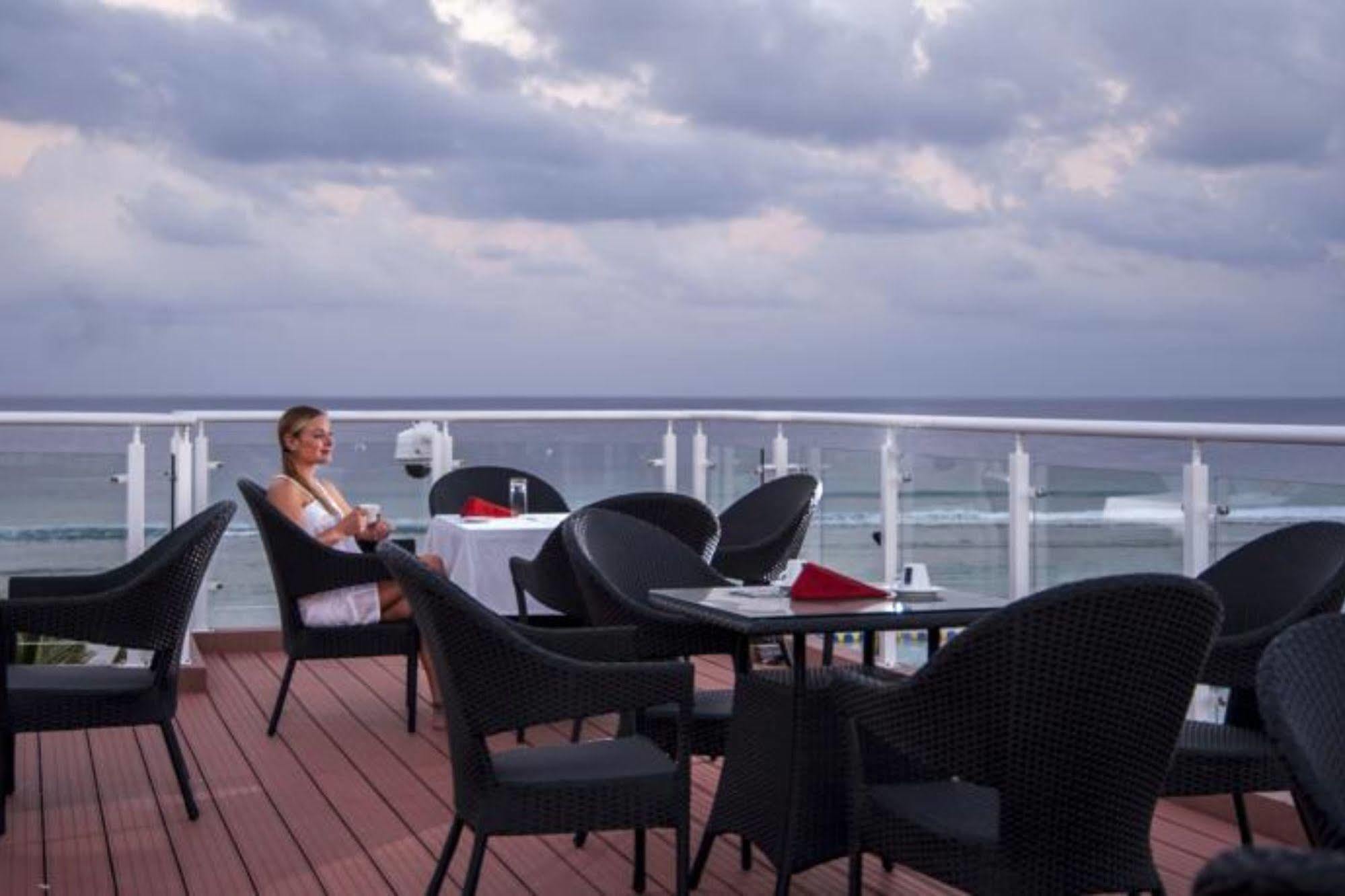 Fern Boquete Inn Hulhumale Exterior foto